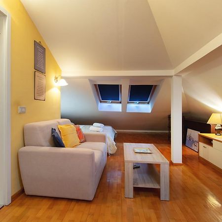 Apartment Viki Split Exterior photo