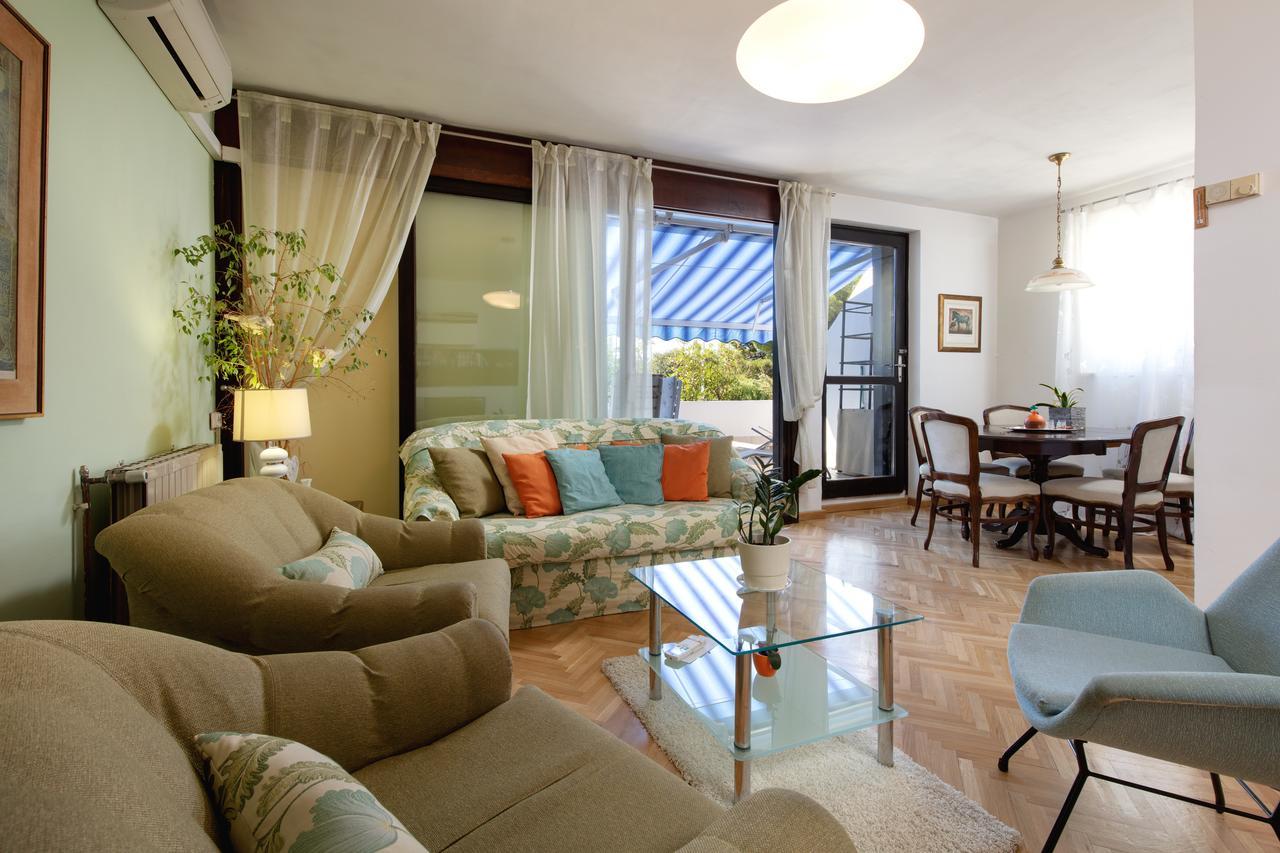Apartment Viki Split Exterior photo